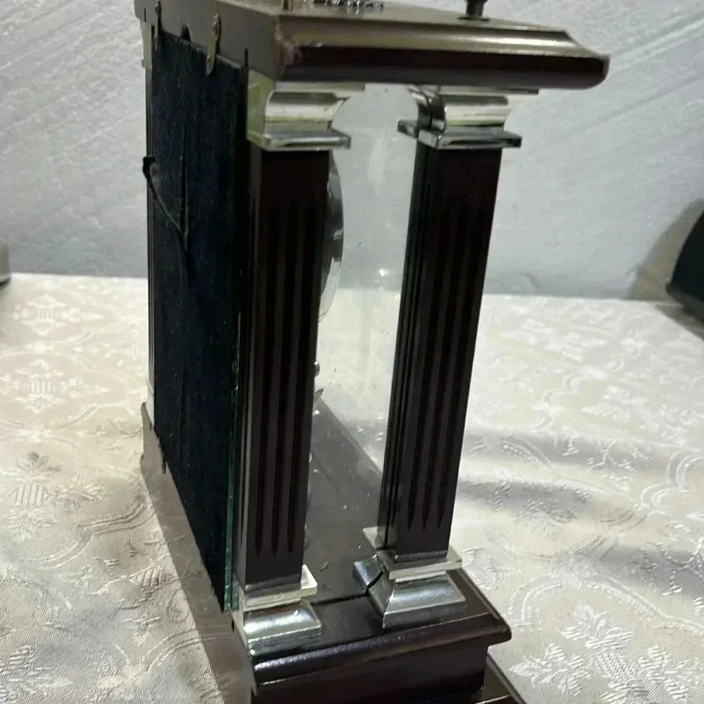 Wallace Silver Smith vintage clock M